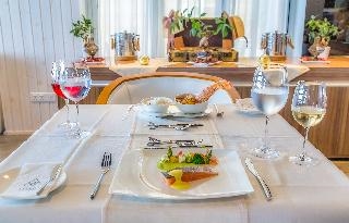 The Ciao Stelio Deluxe Hotel 4