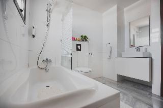 Latchi Escape Hotel and Suites 4
