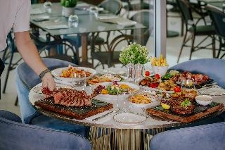 Nissiblu Beach Resort 3