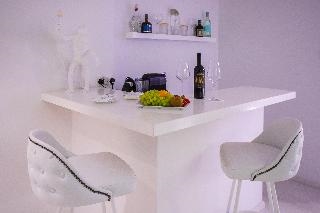 Napa Suites