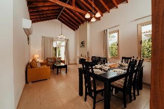 Sea Point Villas 4