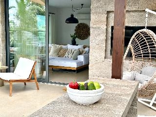 Lora Pearl Luxury Villa 2
