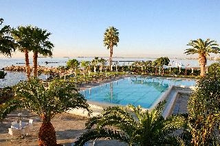Crowne Plaza Limassol 5
