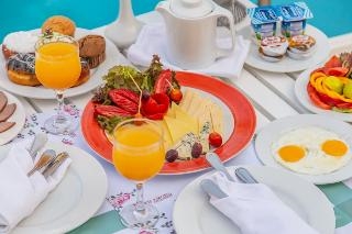 Paradise Inn Beach Resort 2