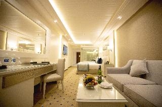 Premier Le Reve Hotel & Spa 2