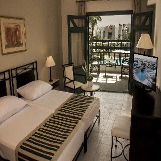 JAZ Neo Naama Bay 5