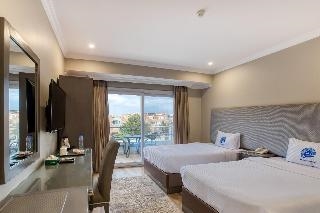 Mamluk Pyramids Hotel 5