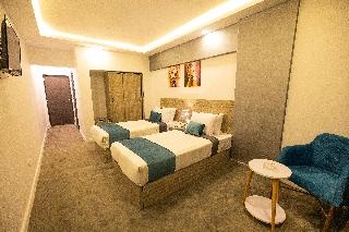 Mar Charbel Hotel 4