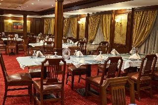Prince Omar Cruise 3