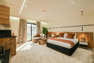 Royal Regency Hotel
