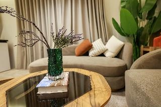 Royal Regency Hotel 4