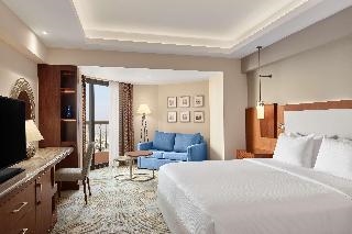Ramses Hilton 4