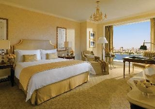 Four Seasons Hotel Cairo at The First Residence 2