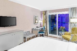 Hilton Alexandria Corniche Hotel 2