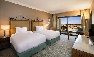 Hilton Alexandria King's Ranch 5