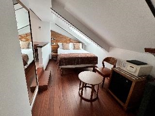 Anahita Boutique Hotel 2