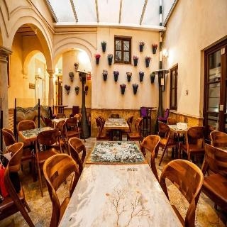 Anahita Boutique Hotel 4