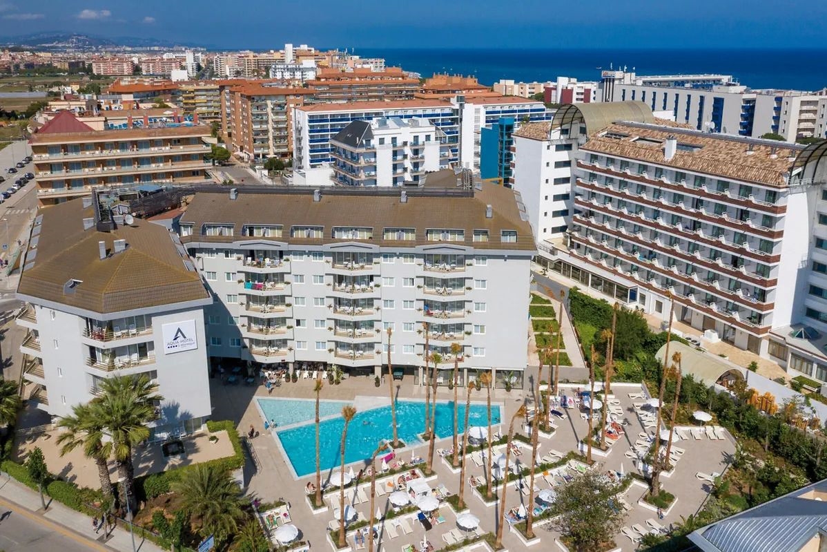AQUA Hotel The Breeze & Spa - Adults Only +18 3
