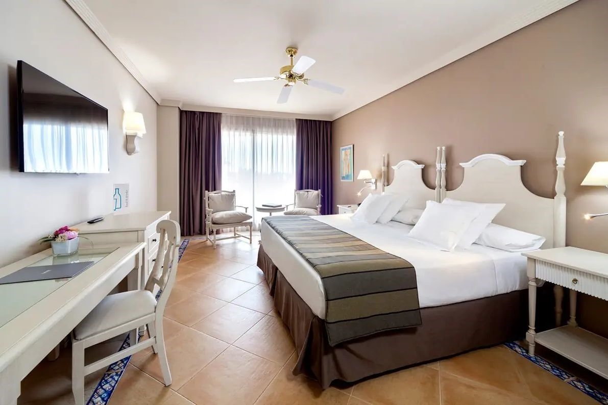 Barcelo Marbella 4
