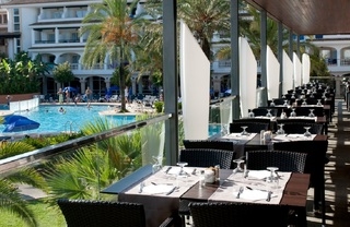 Beach Club Font de Sa Cala 4