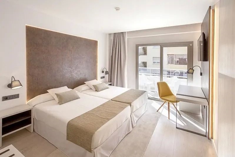 Benidorm Centre Only Adult 2