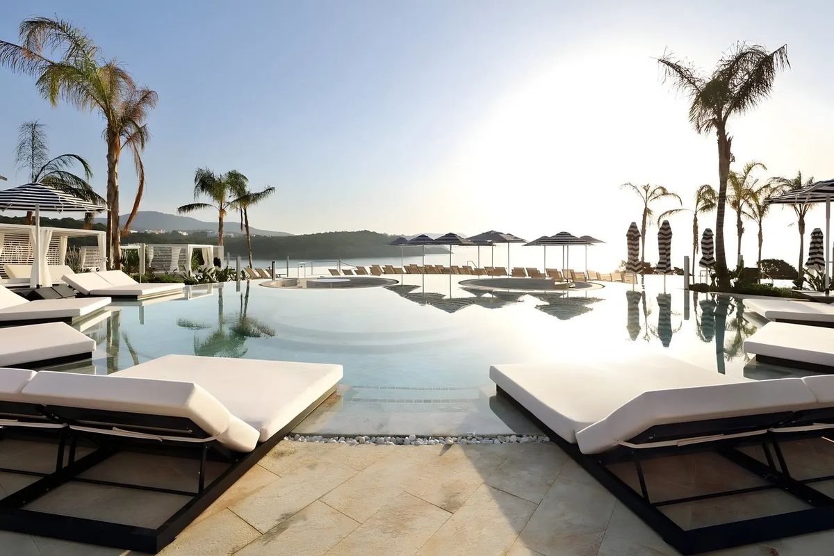 Bless Hotel Ibiza 3