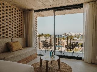 Bonito Ibiza by O Beach 3
