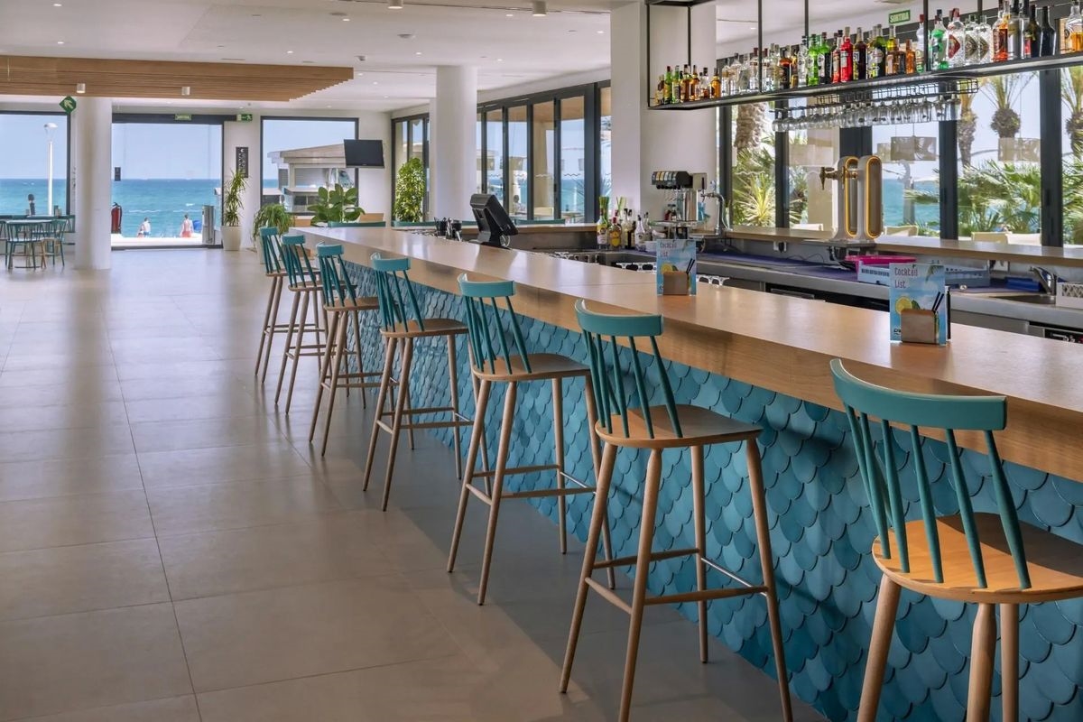 Caprici Beach Hotel & Spa 5