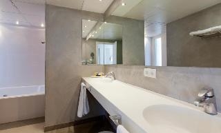 Climia Belroy 4* Sup 4