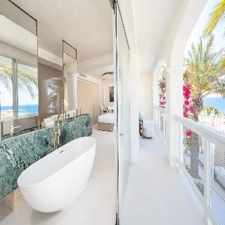 Destino Five Ibiza 5* Grand Luxe Resort 5