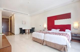 Estepona Hotel & Spa Resort 3