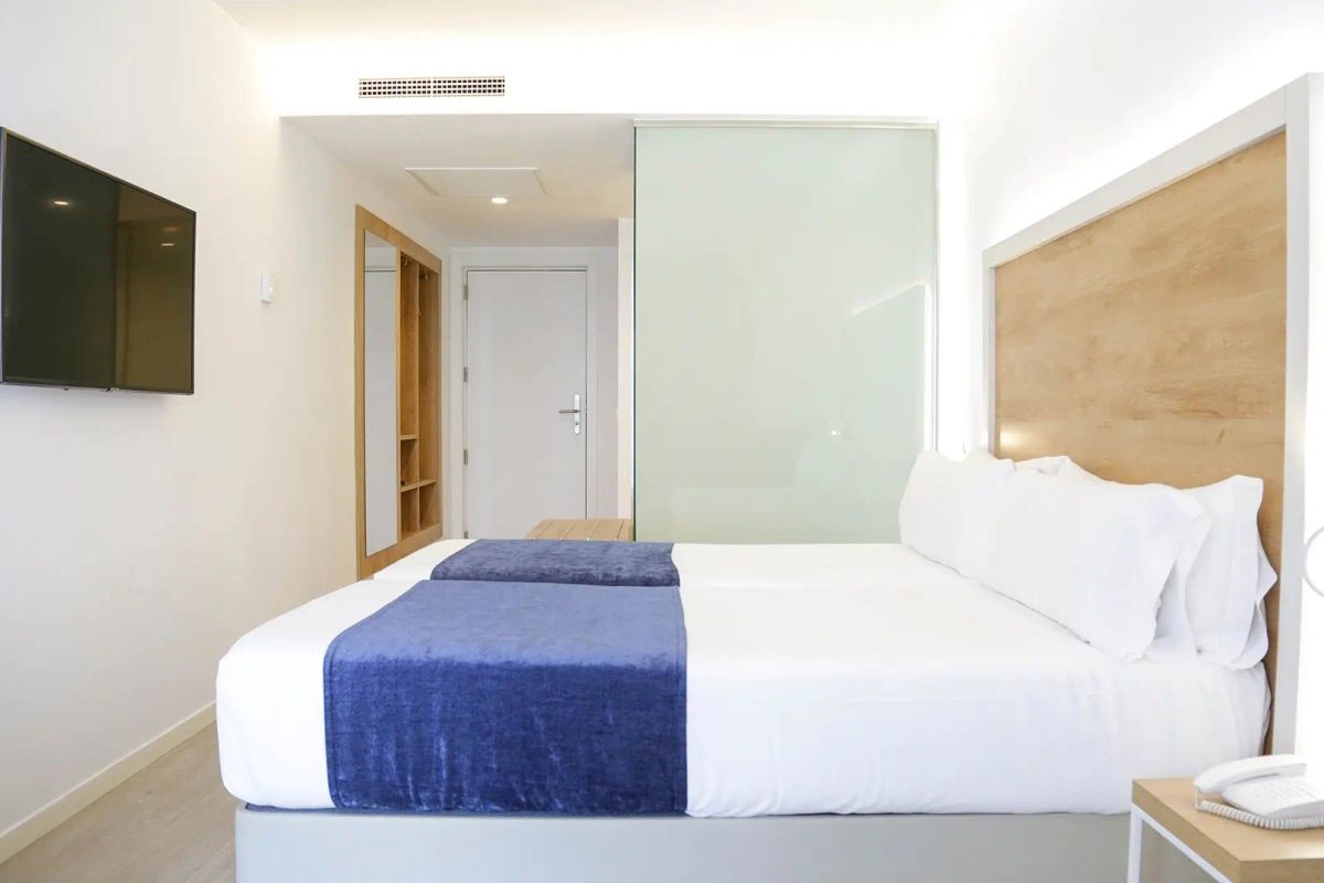 Eurostars Puerto de Ibiza 5