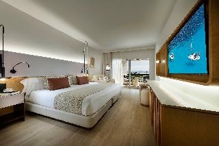 Grand Palladium Select Palace Ibiza 3