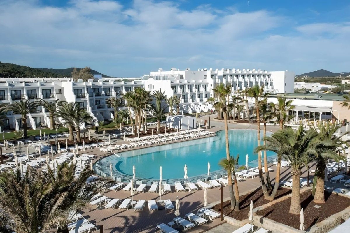 Grand Palladium White Island Resort & Spa