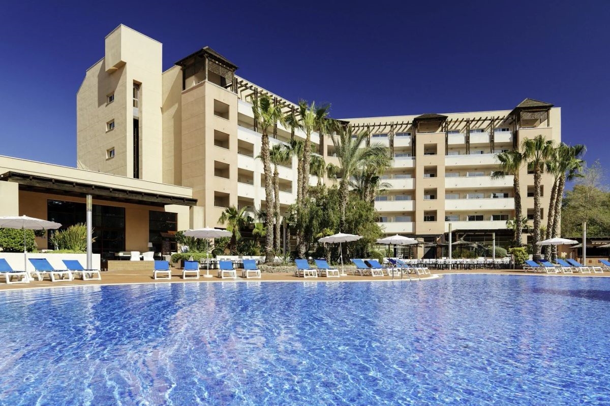 H10 Salauris Palace