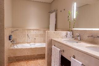 Hipotels Barrosa Palace 2