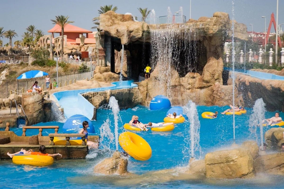 Holiday World POLYNESIA Hotel 3