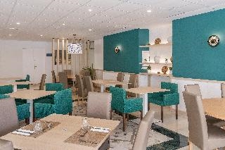 Hotel Costa Malaga by Pierre & Vacances Adults 4