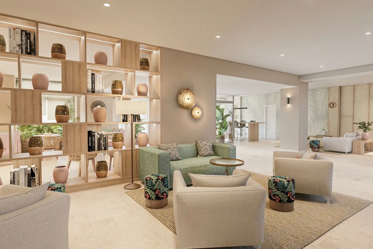 Hotel Costa Malaga by Pierre & Vacances Adults 4