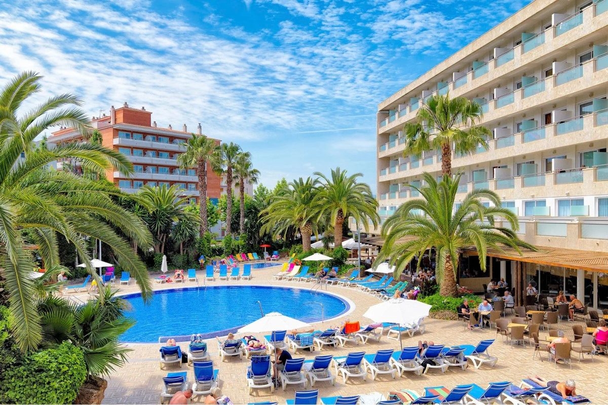 Hotel H10 Vintage Salou - Adults Only