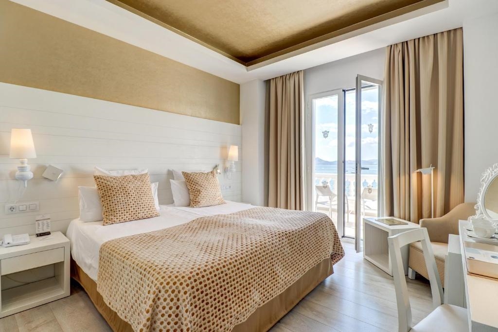 Hotel Illa D'or & Club Apartaments 4