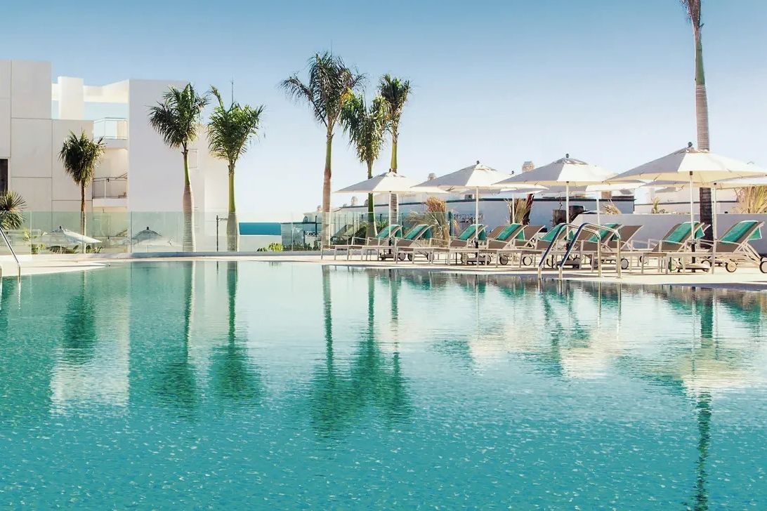 Hotel Lava Beach 2