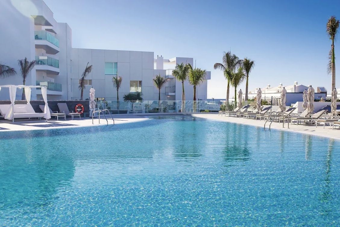 Hotel Lava Beach 3