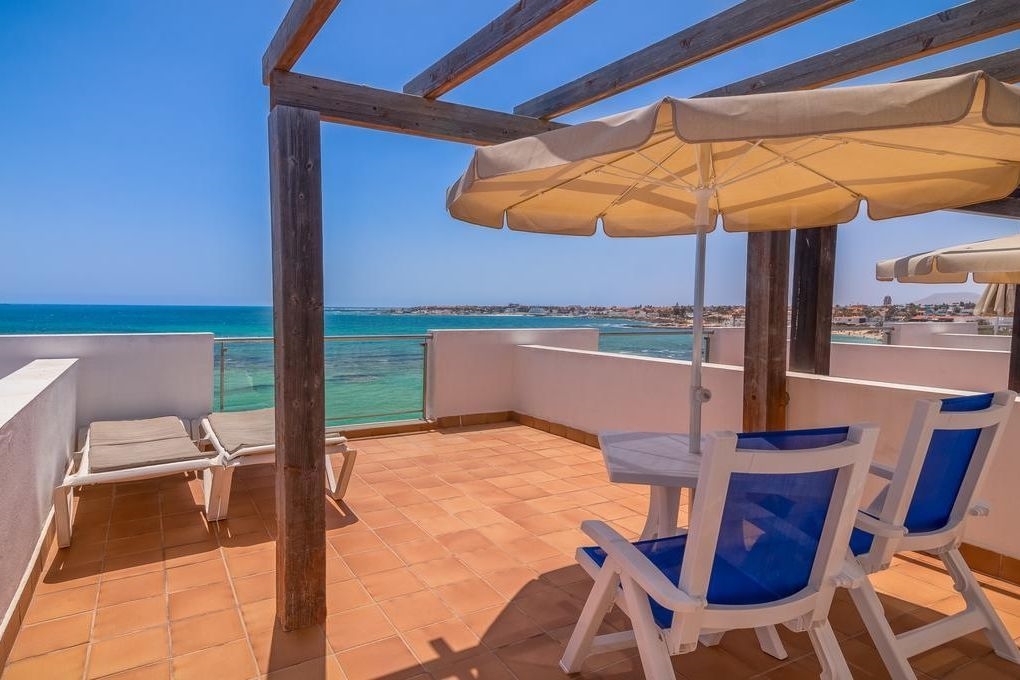Hotel LIVVO Corralejo Beach 4