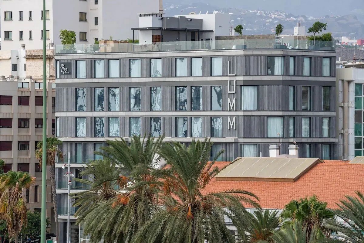 Hotel LIVVO Lumm 4