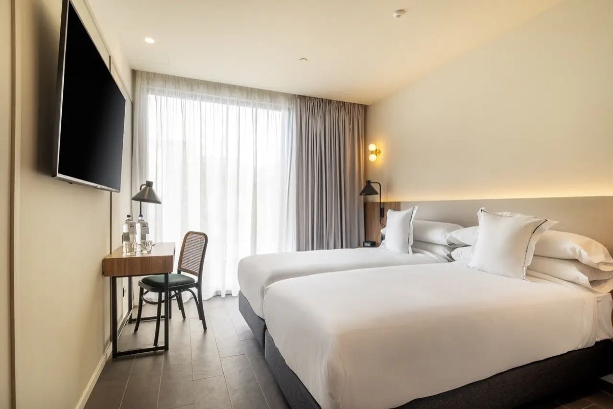 Hotel LIVVO Lumm 5