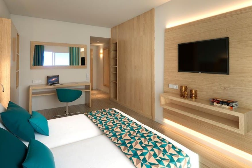 Hotel Luxor 5