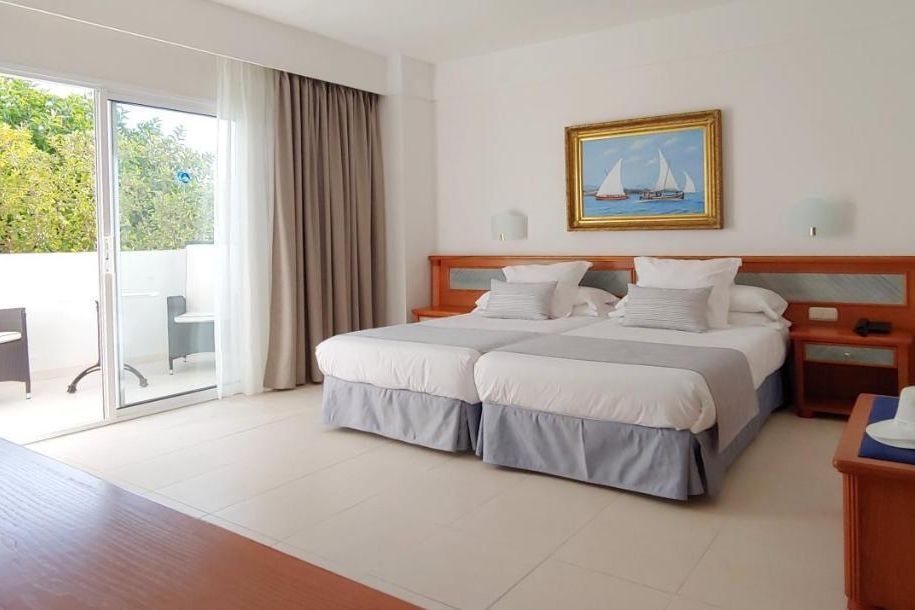 Hotel Rocamarina 5
