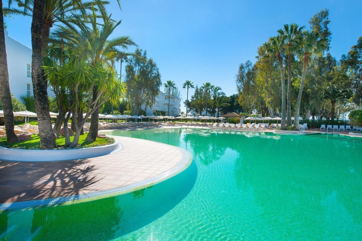 Iberostar Waves Ciudad Blanca 3