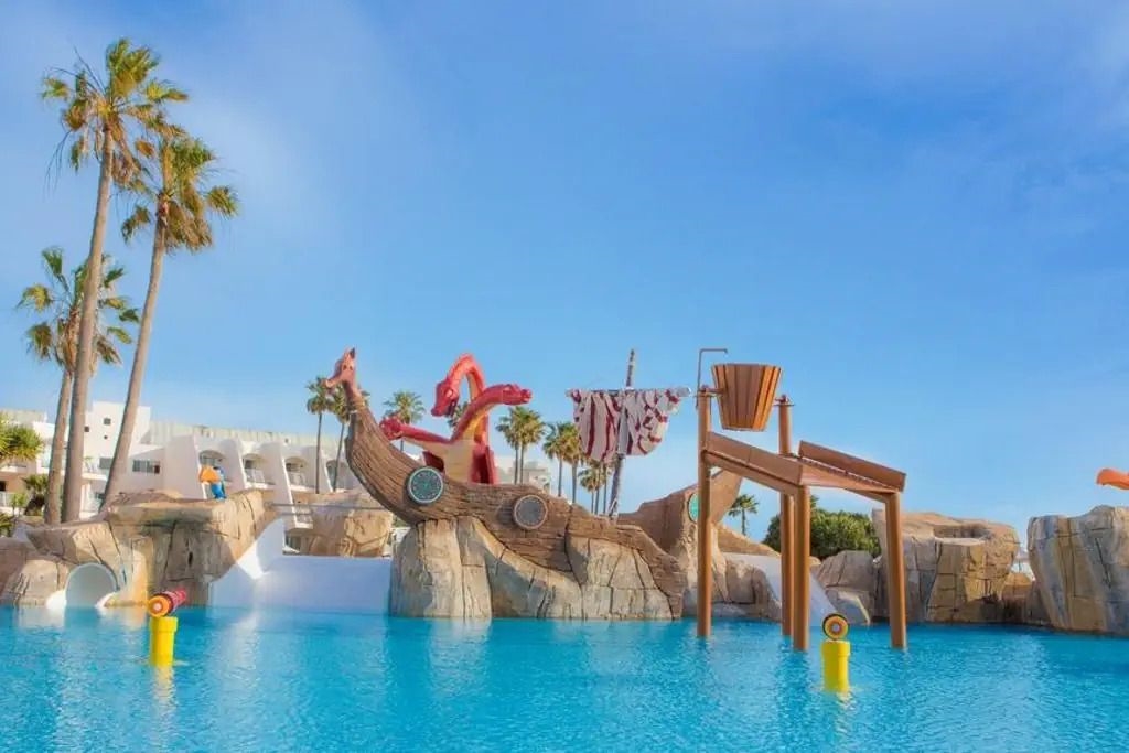 Iberostar Waves Royal Andalus 5